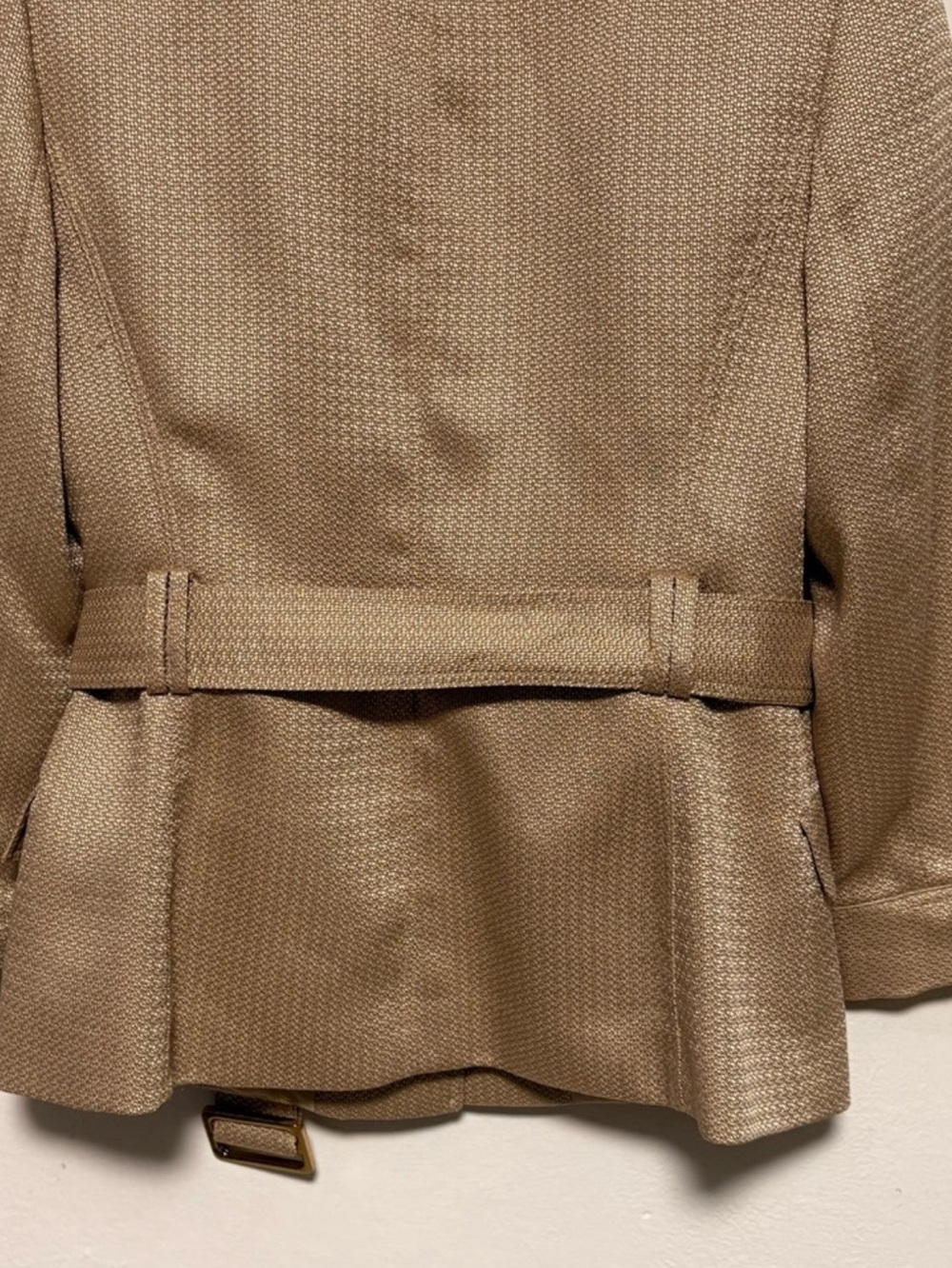 Tahari Arthur S. Levine Belted Blazer Tortoise Buttons Sz 4P - Picture 13 of 16